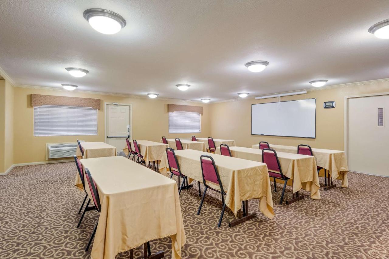 Surestay Hotel By Best Western Deer Park Esterno foto