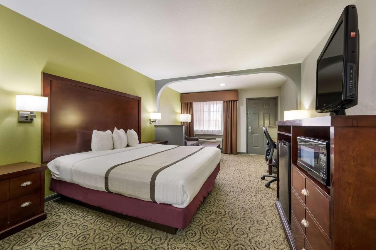 Surestay Hotel By Best Western Deer Park Esterno foto