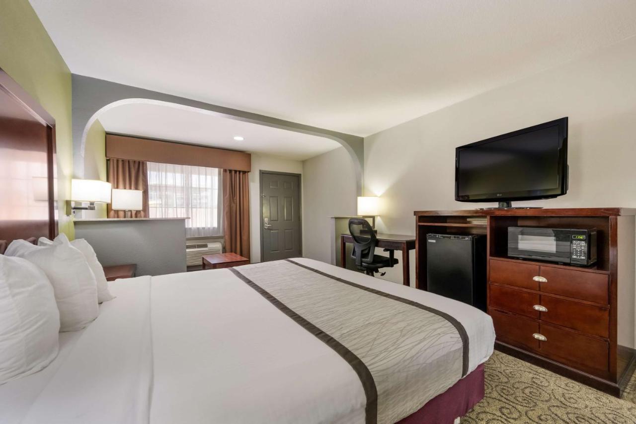 Surestay Hotel By Best Western Deer Park Esterno foto